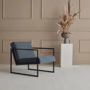 Vikko chair med armstöd