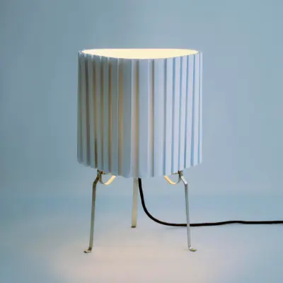 Canelé bordslampa, ljusblå, höjd 37 cm, E14, textil – HAY - Vardagsrum - Design - Tyg / textil - Med lampskärm