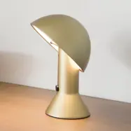 Elmetto - Bordslampa, guld - Martinelli Luce - Vardagsrum - Design - Plast - Med lampskärm