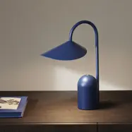 ferm LIVING - Arum Portable Bordslampa IP44 Bright Blue