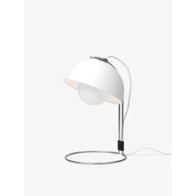 Flowerpot VP4 bordslampa, mattvit 23cm