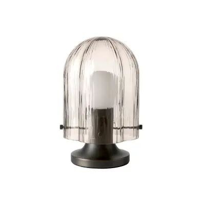 GUBI - Hans bordslampa Smoke/Antique Brass