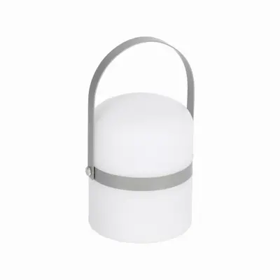 KAVE HOME Janvir uppladdningsbar bordslampa - vit plast och ljusgrå metall