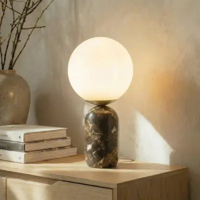 Lennes bordslampa, Ø 20 cm, glas, brun, marmor Lindby - Vardagsrum - Modern - Med en ljuskälla