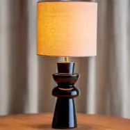 Lio bordslampa, svart/krämfärgad, höjd 53 cm – Bloomingville - Sovrum - Skandinavisk - Keramik - Med lampskärm