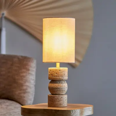 Marci bordslampa, natur, 53 cm, travertin – Bloomingville - Vardagsrum - Lantlig / rustik - Sten - Med en ljuskälla