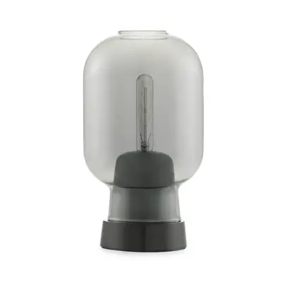 Normann Copenhagen - Amp Bordslampa Rök/Svart