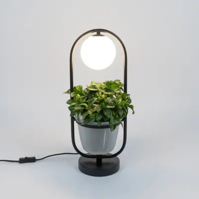 Orna Bordslampa Black/Opal - Lindby - Vardagsrum - Modern - Metall - Med lampskärm