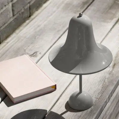 Pantop Portable Bordslampa Grey Sand - Verpan - Vardagsrum - Design - Plast - Med lampskärm