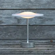 Piet Hein - Sinus 22bärbar LED-bordslampa, stål, IP44 –