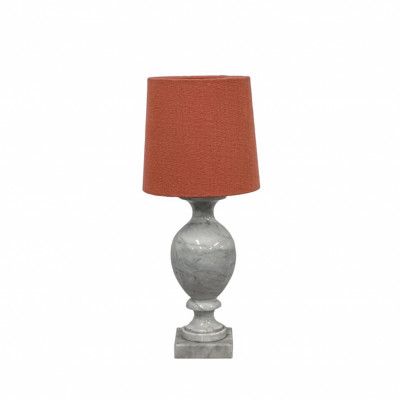 Priscilla lampfot, marmor