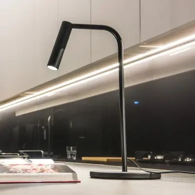 SLV - Karpo Bordslampa Black