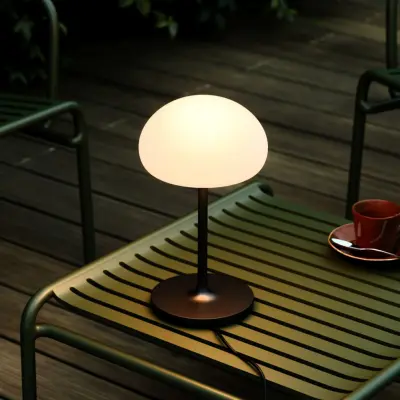 Sponge On A Stick bärbar bordslampa IP44 svart – Nordlux - Plast - Med lampskärm