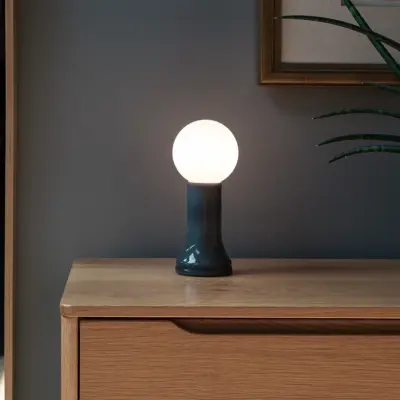 Tala - Shore Bordslampa Smoke Grey