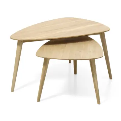 Bali soffbord ML, trekantigt - naturlig ek (set om 2)