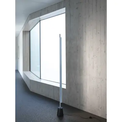 Compendium Golvlampa Alu Luceplan - Vardagsrum - Aluminium