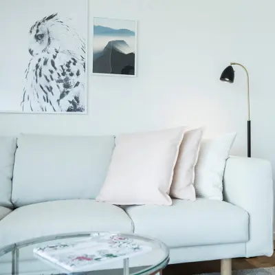 Deluxe Golvlampa Vit/Mässing LED Belid - Vardagsrum - Metall