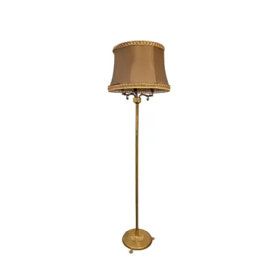 Golvlampa Ludvig 3-arm