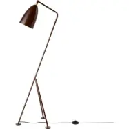 GUBI - Gräshoppa Golvlampa Glossy Walnut Brown