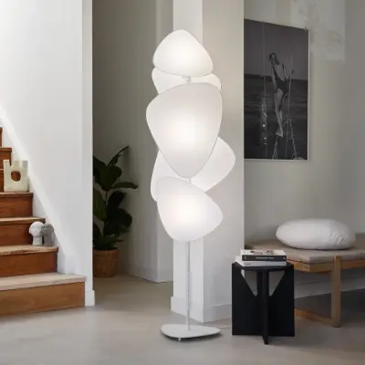 MARKET SET - Screen golvlampa papper vit höjd 179 cm