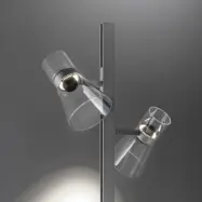 Nocturne F2 Cone LED-golvlampa, silver, 2 lampor, 206 cm – FLOS - Vardagsrum - Design - Aluminium - Med lampskärm