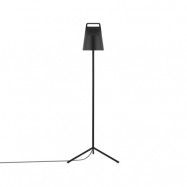 Normann Copenhagen Stage golvlampa black, pulverlackerat stål