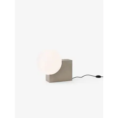 &tradition Journey Golvlampa SHY4 Brushed Steel base Opalglas
