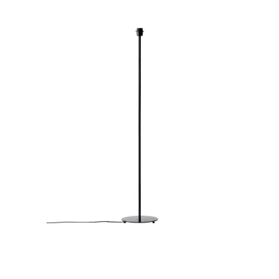 Qvist Studio Golvlampa Qvist 402, Black 131cm