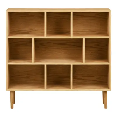 HOUSE NORDIC Oshawa bokhylla, 9 fack - naturfärgad ekfaner och ek