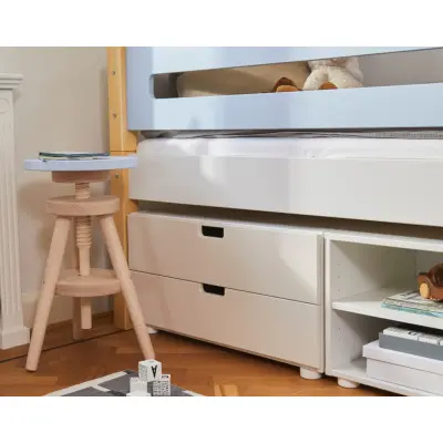 Manis-H Snurrstol med bokträstomme - Sits:Ø30 cm Höjd: justerbar från 50-70 cm