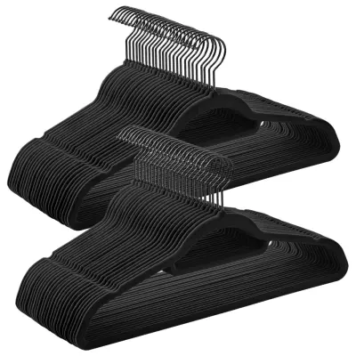 SONGMICS sammetsgalgar, set med 50 klädgalgar med svart vridbar krok, halkfria och platsbesparande, 0,5 cm tjocka, 43 cm långa för kappa, skjorta, klänning, byxor, slips, bläcksvart UCRF021B02