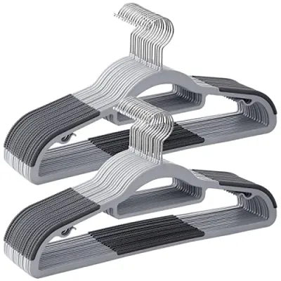 SONGMICS Uppsättning med 30 galgar, halkfria plastgalgar, platsbesparande galgar, 0,5 cm tjocka, 42 cm långa, silver 360° vridbar krok, ljusgrå och mörkgrå CRP20G30
