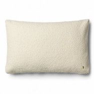 ferm LIVING Clean kudde bouclé 40x60 cm Off-white