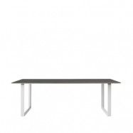 Muuto 70/70 matbord 225x90 cm Black linoleum-Plywood-White
