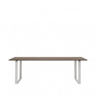 Muuto 70/70 matbord 225x90 cm Solid smoked oak-Grey