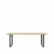Muuto 70/70 matbord 255x108 cm Oak veener-Plywood-Black