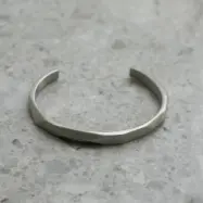 Armband Fasett matt stål 21 cm