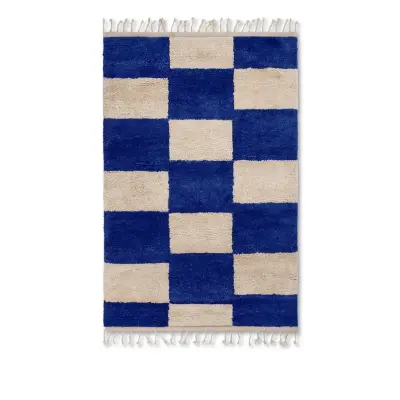 ferm LIVING - Mara Knotted Matta L Bright Blue/Off-White