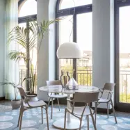 Liten FL/Y LED-hänglampa, mattvit – Kartell Small FL/Y - Vardagsrum - Design - Plast - Med en ljuskälla