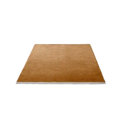 &Tradition - The Moor AP18 Matta 170x240 Brown Gold