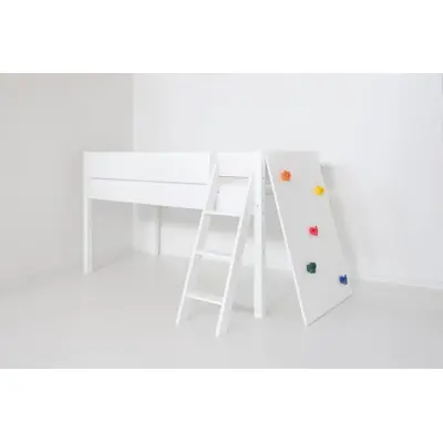 Manis-H Vilde Halvhög säng med klassisk sänggrind och klättervägg - 200 cm - 90x200