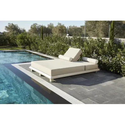 NORDVÄRK Hera utomhus dubbel solstol, m. beige kudde - beige aluminium (212x150)