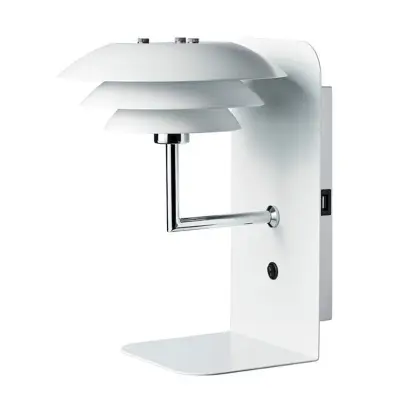 Dyberg Larsen - DL20 USB Hylla inkl. Lampe VitDybergLarsen
