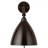 GUBI - Bestlite BL7 vägglampa, svart-mässing, 29 cm