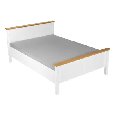 NORDIC LIVING COLLECTION Maluno säng 140x200 utan ribbotten, tillverkad av massivt trä, vitlackerad