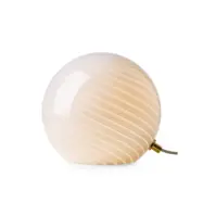 Halo Design Candy Bordslampa Ø20 Opal