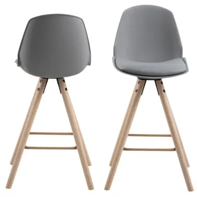 ACT NORDIC Oslo barstol, med ryggstöd och fotstöd - grå plast / PU och vitpigmenterad ek