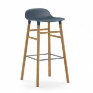 Normann Copenhagen Form Chair barstol ekben blå