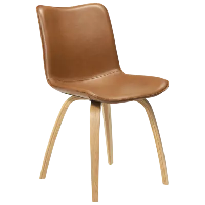 DAN-FORM GLEE stol Vintage ljusbrunt konstläder med ekben