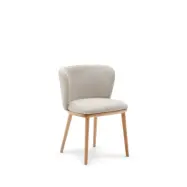 KAVE HOME Ciselia stol beige chenille och massiv ask trä naturlig ton finish FSC Mix Credit